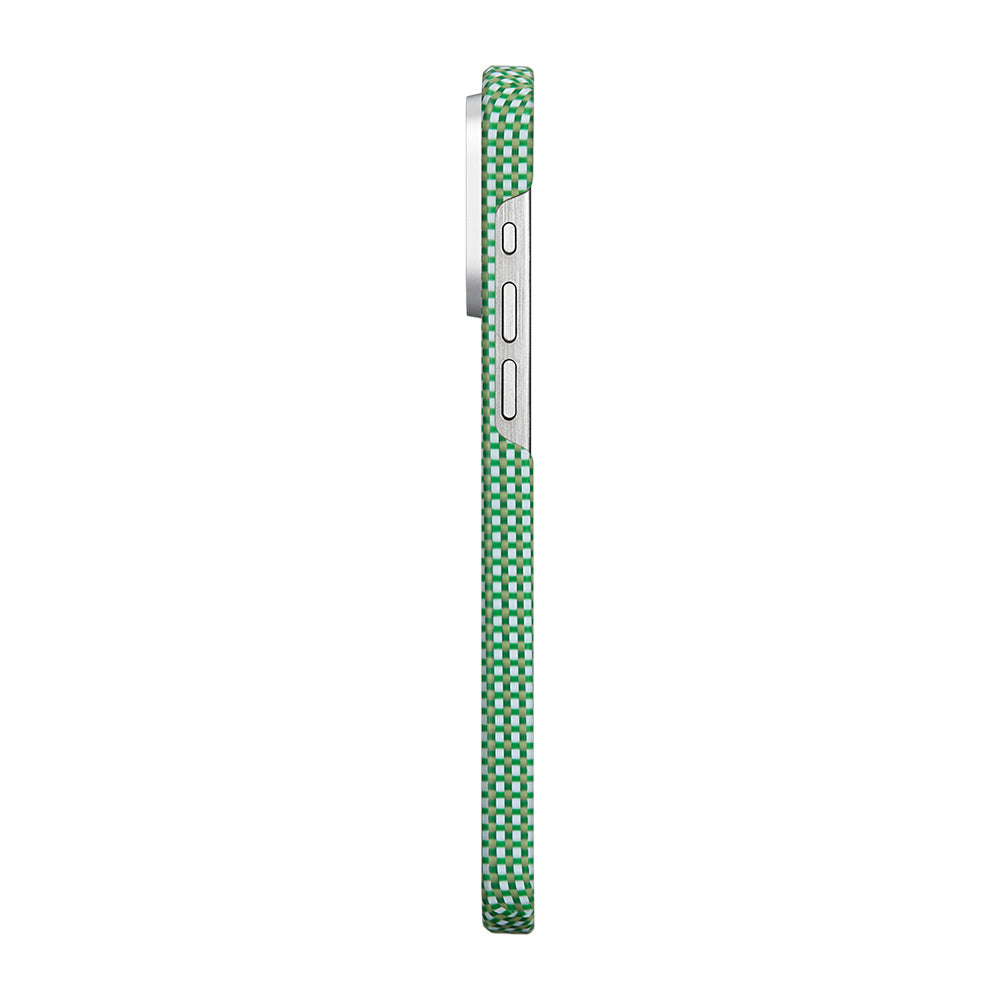 Pitaka Ultra-Slim Classic Serisi iPhone 15 Pro Max Magsafe Aramid Fiber Forest Green Kılıf Pitaka Ultra-Slim Classic Serisi iPhone 15 Pro Max Magsafe Aramid Fiber Forest Green Kılıf